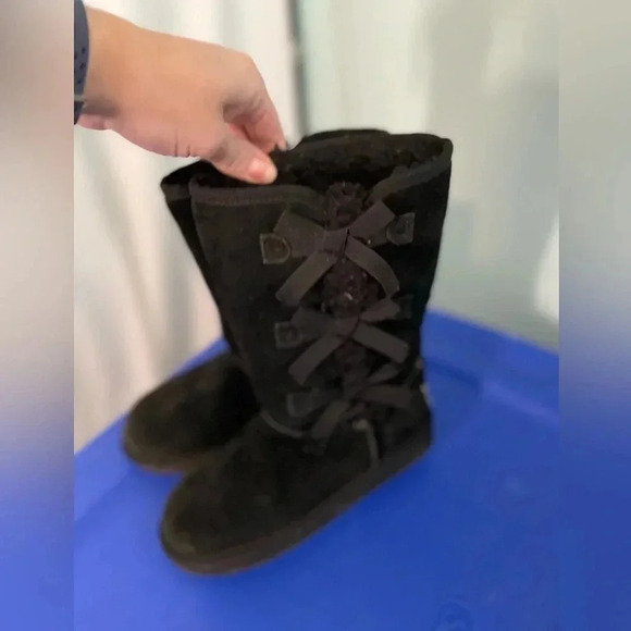 Black Koolaburra Ugg boots with‎ ribbons size 1 -S6 - Picture 8 of 10